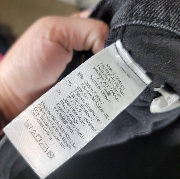 MADEWELL MID-RISE KICK OUT JEANS IN RINSED BLACK, SZ 31 - Picture 10 of 16